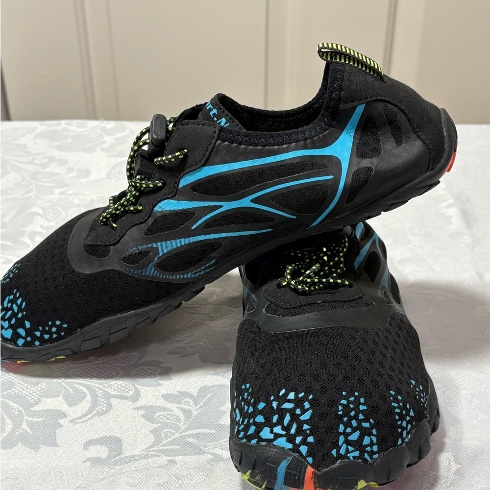Sport.n NING Beach Swim Shoes Unisex Size 44 Water Sports Trail